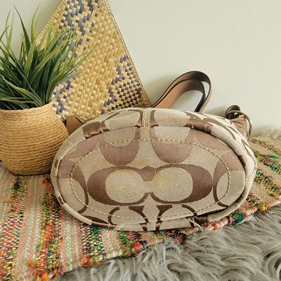 Coach Shoulder Bag bucket convertible crossbody bag Tan Vintage Style - Picture 9 of 12